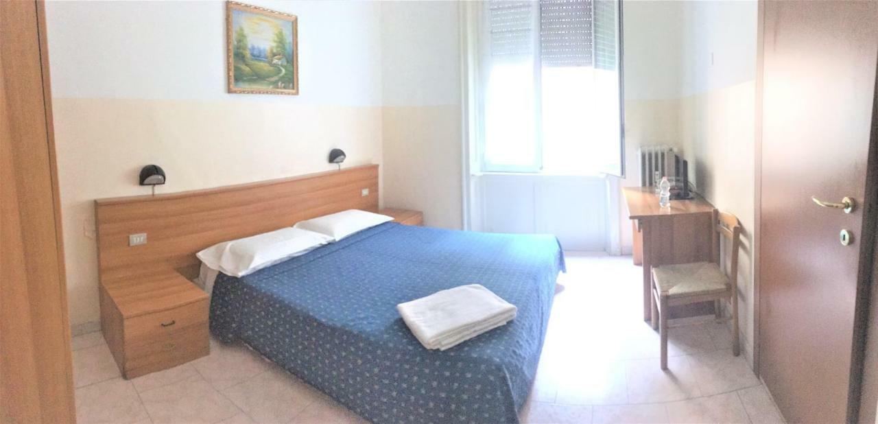 Hotel San Tomaso - Milan — Photos 1
